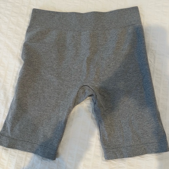 Free People grey shorts - Picture 4 of 5
